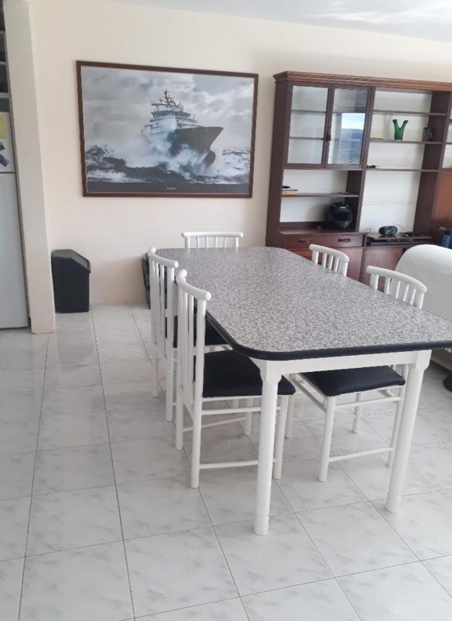 Private Room In Wonderful Sea View Apartment เซนต์พอลส์เบย์ ภายนอก รูปภาพ